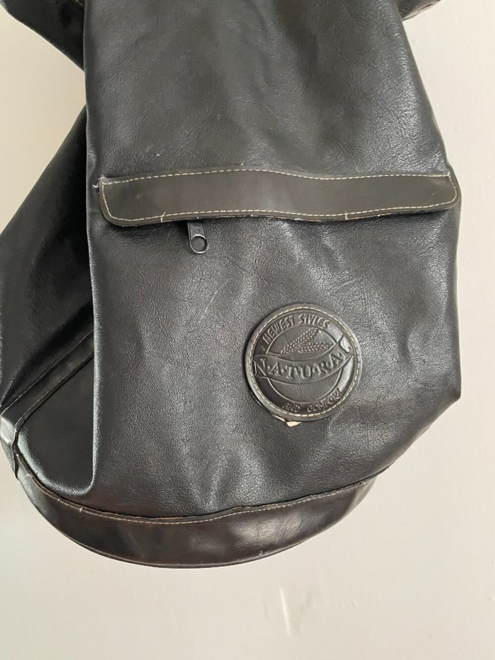 Convertible Bucket Bag - Backpack - Picture 4 of 10